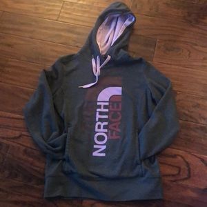 Women’s North Face pullover hooded sweatshirt